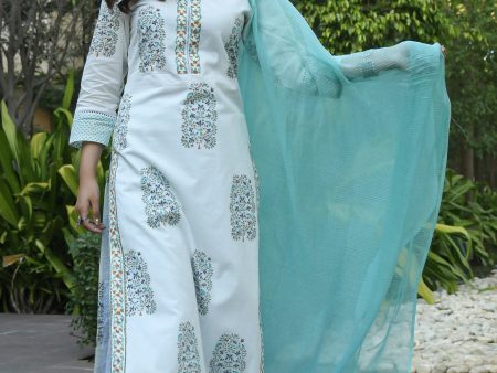 NOZ2TOZ Women Light Sky Printed Pure Cotton Kurta And Pant Set Online Sale