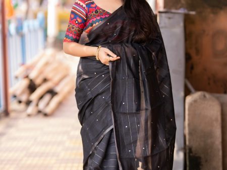 Black Pure Linen Ethnic Motifs Saree with Unstitched Blouse - A2M Fashion