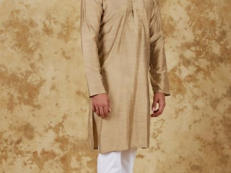 Bluesaanchi Men s Handloom Embroidered Ecru Kurta Set Hot on Sale