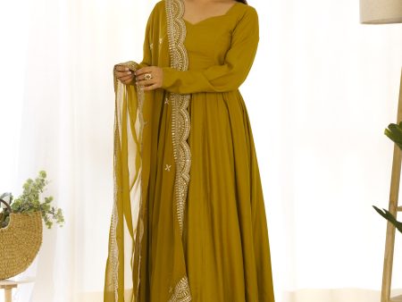 Lorenvalley Fashion Yellow Pure Roman Silk Chanderi Fabric Fully Flared Anarkali Pant With Dupatta Set - Yellow For Sale